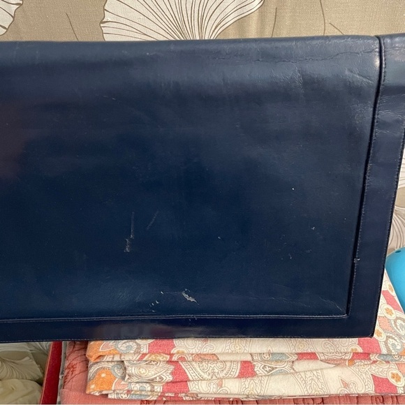 Lou Taylor Navy Clutch Wristlet with Swivel Interior Gold Mirror Italy Vintage - Picture 2 of 16
